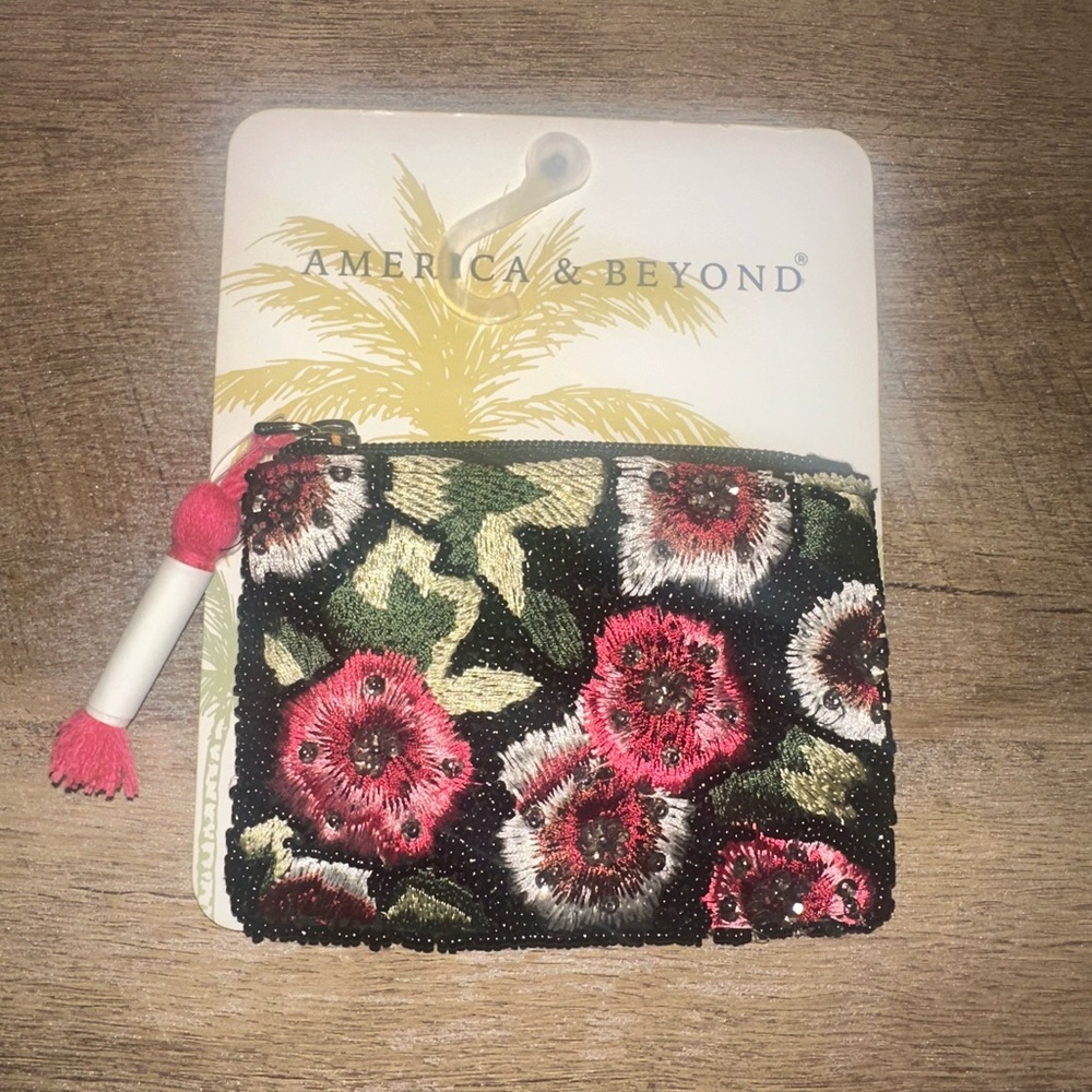 America & Beyond Floral Beaded Coin Purse - Black with Pink Flowers